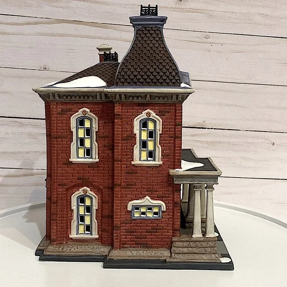DEPARTMENT 56 - Architectural Antiques -Heritage Village - Christmas in the City - Picture 5 of 10